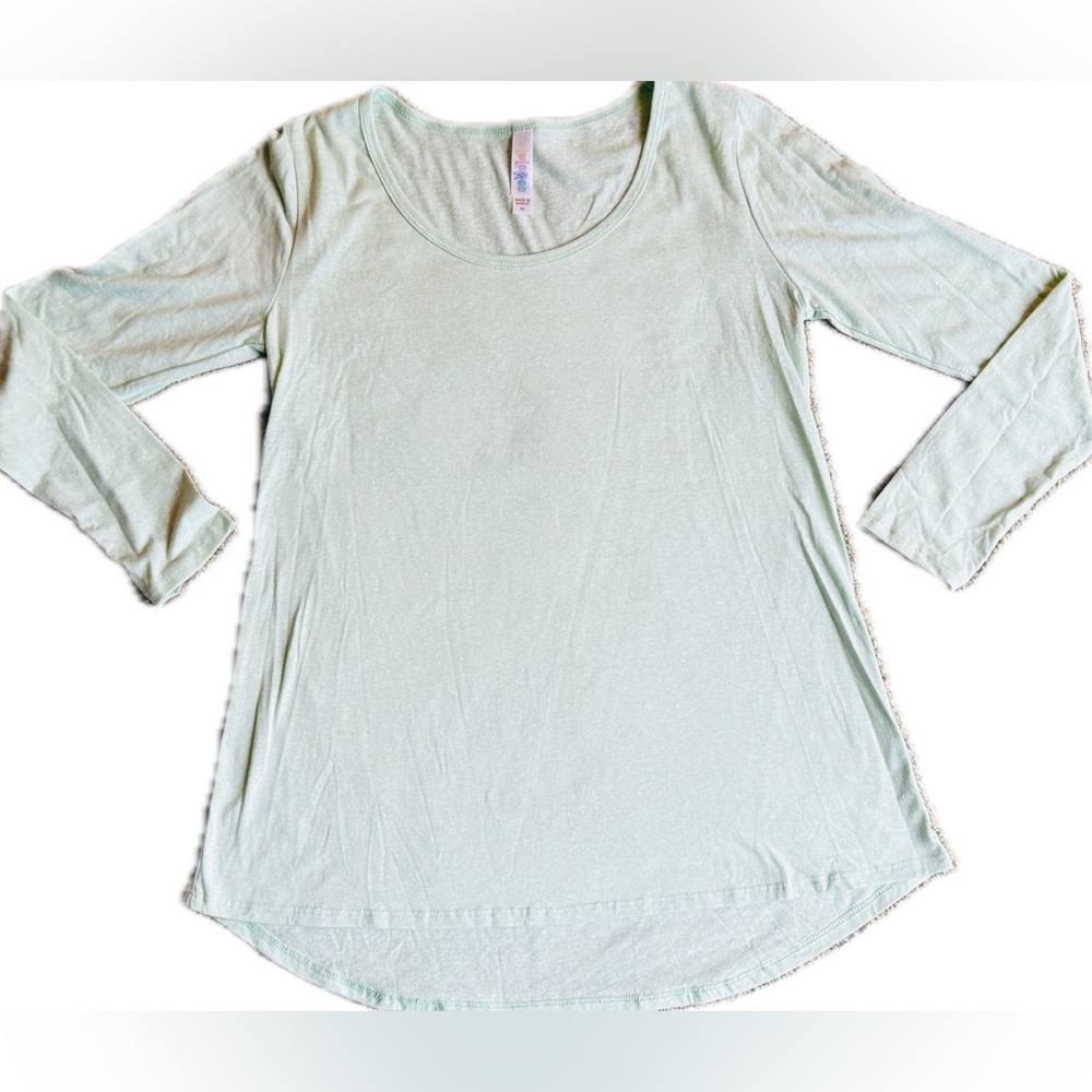 LuLaRoe Mint Long Sleeve Lynnae Tee